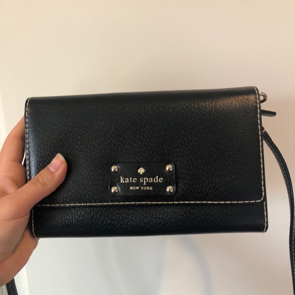 AUTHENTIC KATE SPADE CROSSBODY PURSE